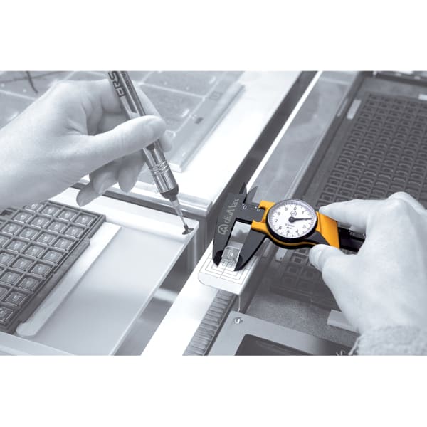 Wiha Tools 41105 ESD Safe Dial Caliper DialMax Inch RS