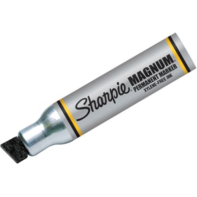 Sharpie 44001 Magnum Oversized Permanent Marker, Chisel Tip, Black - 44001