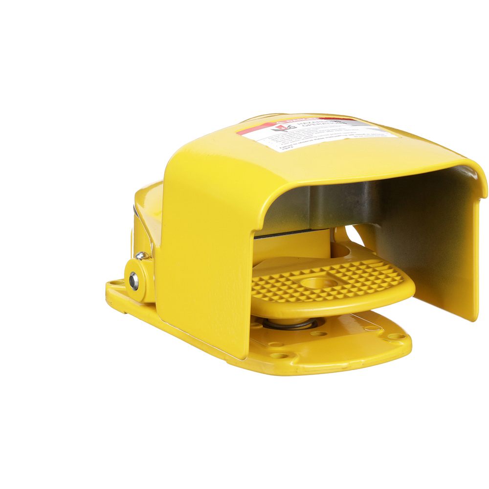 Square D 9002AW2 Foot Switch, With Shields, SPDT, Latched, 5
